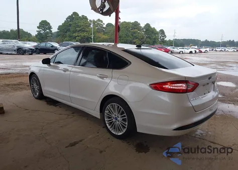 2013 Ford Fusion Se z USA, uszkodzony, nr VIN 3FA6P0HR7DR156377